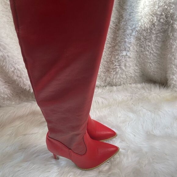 NWOB Over the knee synthetic leather Red heels boots US 7.5 EUR 38 - Picture 1 of 9